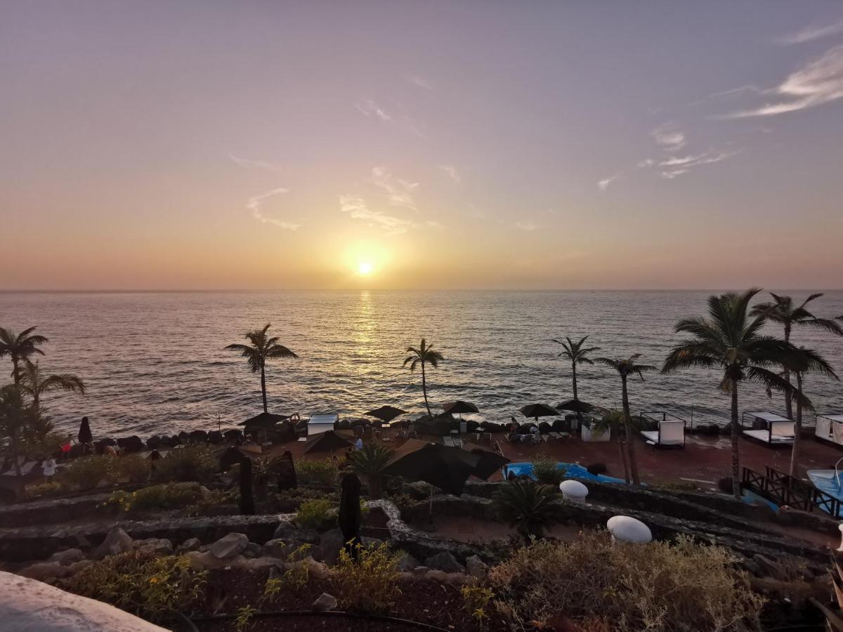 Home2Book Paradise Costa Adeje, Pool Playa Feñabe Екстериор снимка