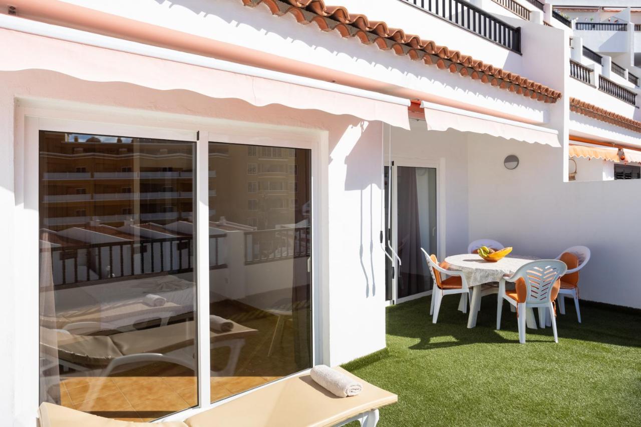 Home2Book Paradise Costa Adeje, Pool Playa Feñabe Екстериор снимка