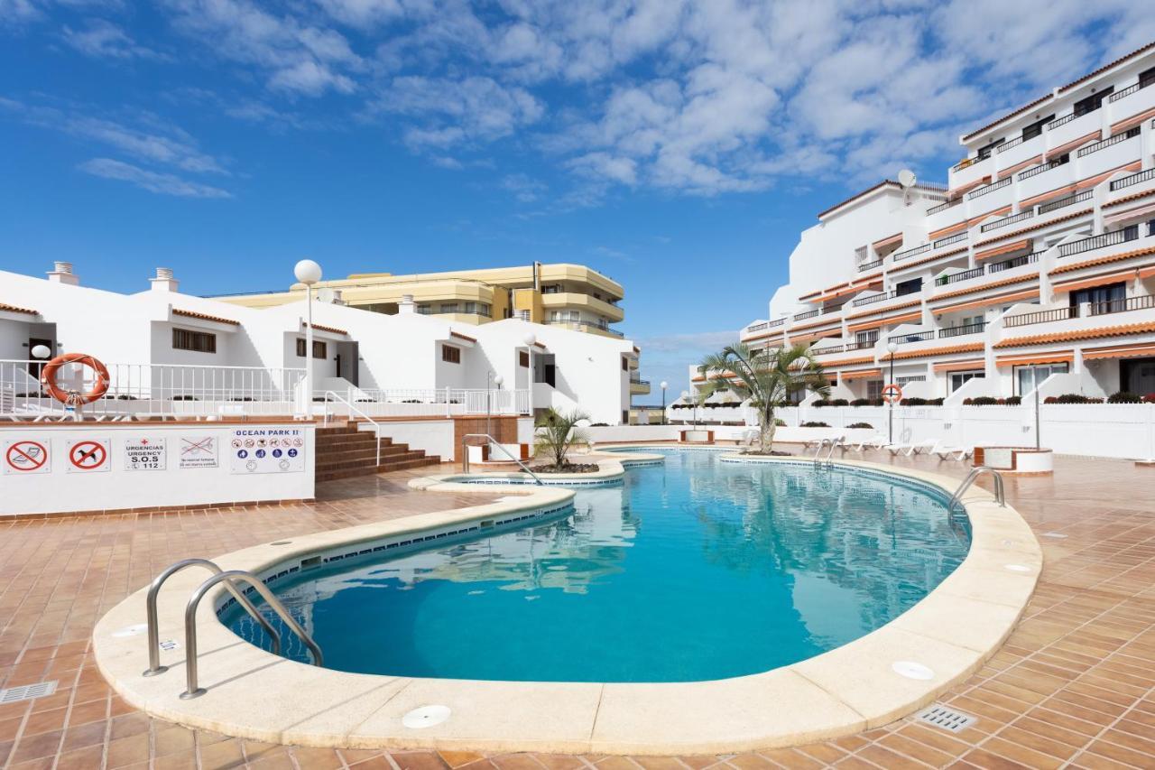 Home2Book Paradise Costa Adeje, Pool Playa Feñabe Екстериор снимка